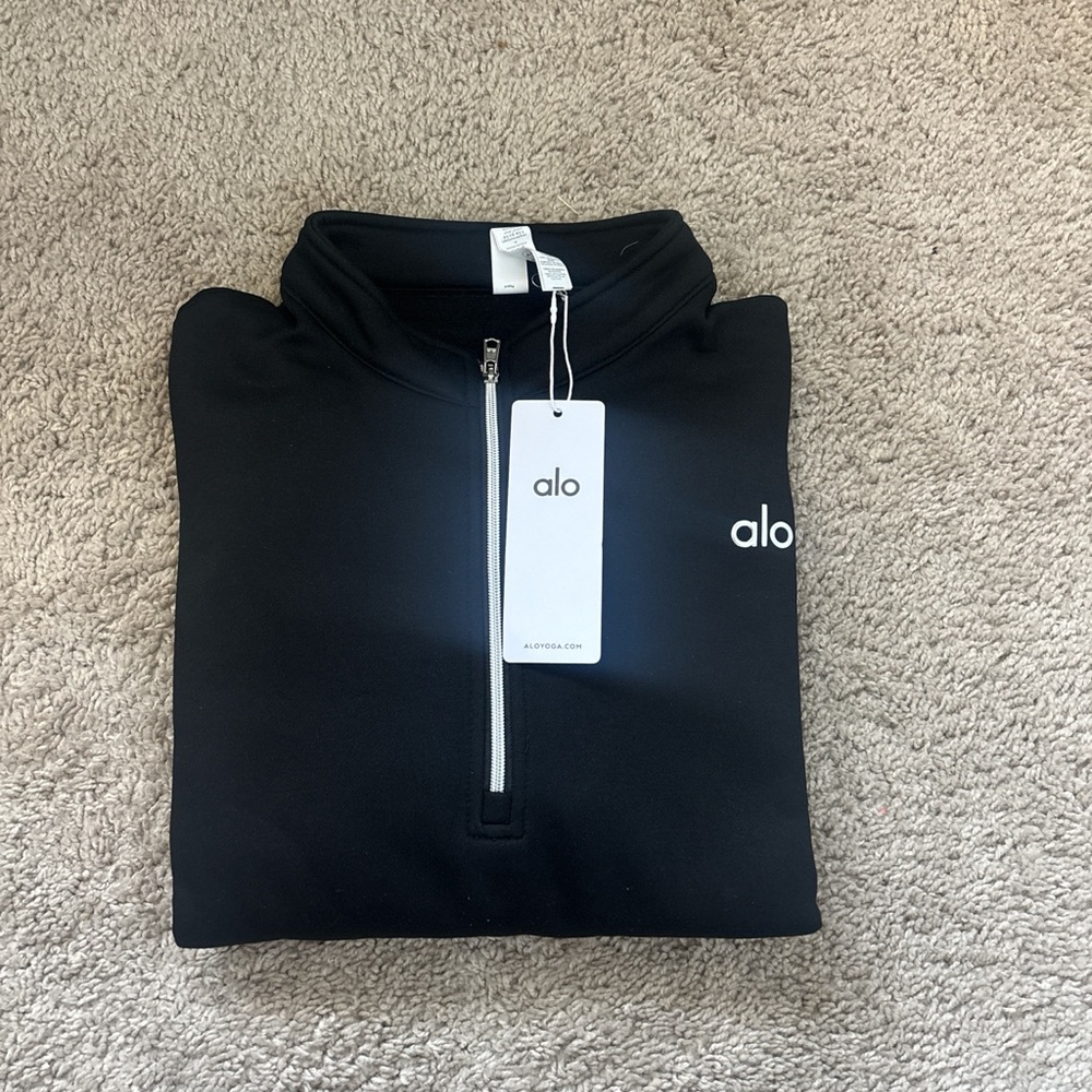 ALO Yoga Men’s Black Quarter-Zip Sweater